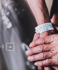 这组婚纱照,让人看着看着就哭了……