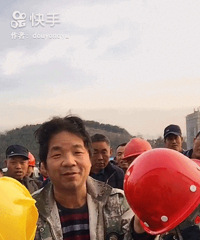 工人的安全帽一砸就碎,领导的帽子就完好无损?