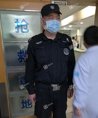 浙一这个保安¡°真当凶?#20445;?#21307;生让我进去?#23478;?#25226;我拦下