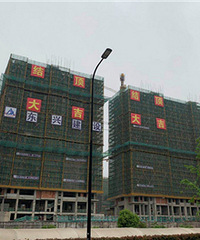 �����˼Ҷ��ڲ�����������ǰ�ᶥ��