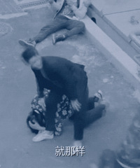 歹徒走投无路掏出凶器,不巧遇上“宋仲基”?!