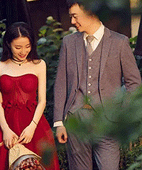 结婚几套礼服最合适