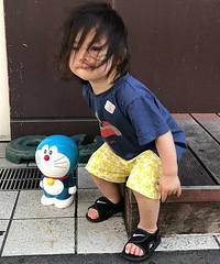 陈冠希女儿玩cosplay一脸萌态