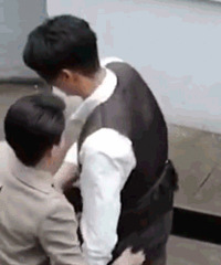 辣眼睛!他俩到底啥关系啊...