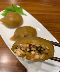 包餡可是個技術活,現在會做的人越來越少了