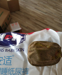同城便转让露安适纸尿裤和爱乐爱试用装纸尿裤都是S码保证正品!