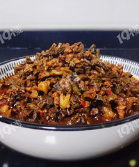 这碗豆角干辣肉酱是米饭杀手啊,配什么都好吃!