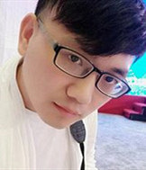 有住房的摄影师GG,等到可盐可甜的你我就去买车~