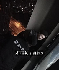 老公一天抽5包烟!深夜她被气到站上19楼要往下跳