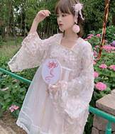 财会工作的本地小姐姐很温柔,希望未来的你不吸烟