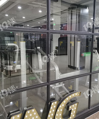 滨江英豪斯门口贴个通知就直接跑路了!