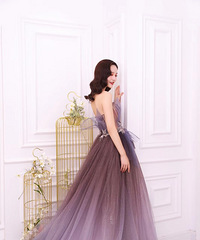 ����������ɣ����Һ��ر�������ǰһ��