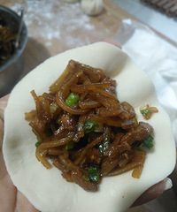 炒一锅肉末粉丝,包一锅粉丝包,吃过的都说好!