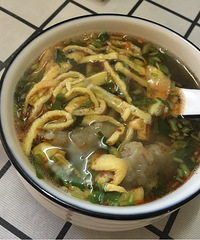 中国好室友又出场啦!这会是Q弹爽滑的福鼎肉片!