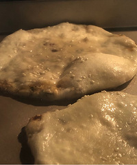 我终于对烤箱版梅干菜饼下手了,出炉又香又酥又脆!