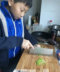 杭州妈妈复工后一天跟孩子打十几个电话!家里“神兽”快关不住了