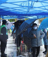 清明祭扫第一天,凭预约码、健康码入园祭扫