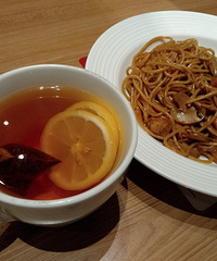 今天必胜客
