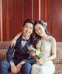 婚礼当天老公比我还吸睛,是我挑的西装太帅了?