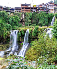 ���������٣��ȷ�˹��ӵ��������ٲ��ϵ�ǧ�����