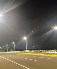 �������ġ�����ɽ��·������ߣ�����·���׿���ͨ����Զ��