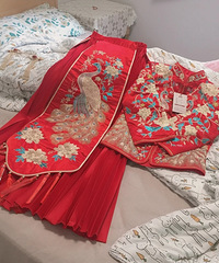 �Ա������̷���������������300��Ǯ�Ŀ���