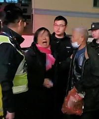 冻到发抖!82岁男游客在杭城公园迷路,走了20多公里...