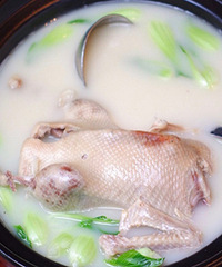 花膠黃耳老鴨湯