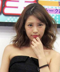 知名女星宣布墮胎,曾遭遇性侵不知孩子父親是誰