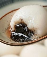 ����С��VS�Ϸ�С�꣬��վ��һ�ӣ�