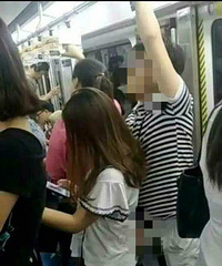 地鐵男當眾露牙簽,我出手讓他就地求饒