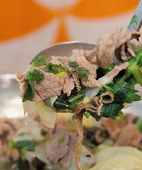 突然遍地蹺腳牛肉,真的好吃到蹺腳嗎?