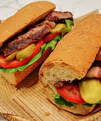 ����ţ�������Σ������н�����ţ�������ֱ���ˣ�