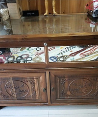转让2个实木展示柜
