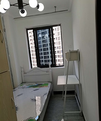 自己家的房子阿里巴巴網易 濱興家園朝南主臥帶陽臺獨衛出租