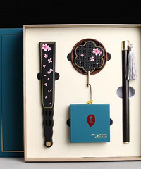 ���������װ