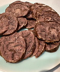 �ڼҸ���Ȫˮţ�⣬ѧ����ʡ�ö�Ǯ