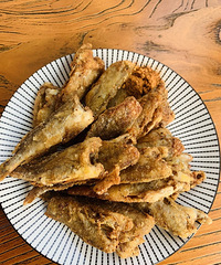 油炸小黃魚