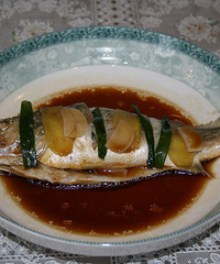 "(7)胡菜刀之清蒸黄菇鱼"