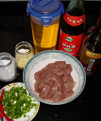 "【兔宝宝】招牌菜~~葱油腰花~~盐水牛肉"