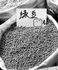 "糖尿病患者喝了一个多月张悟本的绿豆汤 血糖更高了"