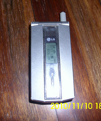 搬新家 转让一些物品 手机 交换机 应急灯等等 。。。。
