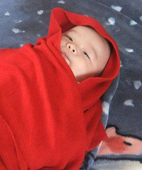 麻麻闲来无事,又开始折腾我拉。还让我露点,娃5555555