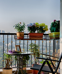 温馨休闲的美式风格,主人还是个巴萨球迷