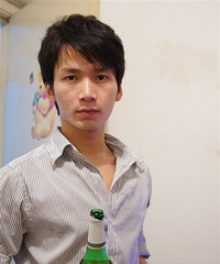 内向的男生来征友,我喜欢看书,想找个文静的姑娘