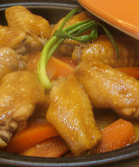 VIVI厨房-----塔吉锅耗油鸡翅