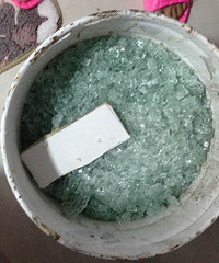 "我家淋浴房钢化玻璃自爆了~~"