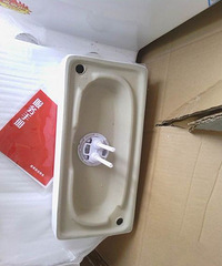 网购的X牌马桶,感觉不是正品啊,网购需谨慎