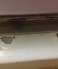 "万恶的加枫淋浴房,用了半年石英石挡水条竟然会破?"