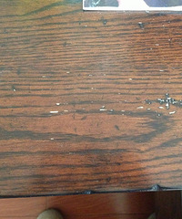 大牌家具只能用来观赏 一年不到开始大面积掉漆